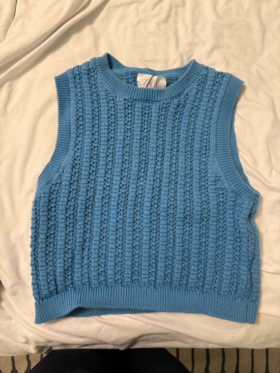 Zara Sweaters - Zara Sky Blue Cable Knit Vest